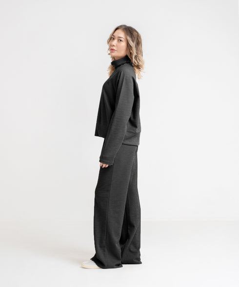Women's Rib Relaxed Fit Turtleneck